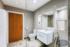 Photo 13- click for photo gallery